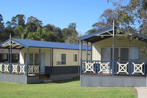 Ocean Lake Caravan Park - Tourism Caloundra 1