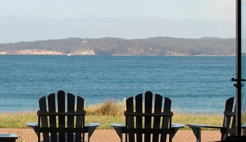 Lochani At The Beach - Tourism Caloundra 4
