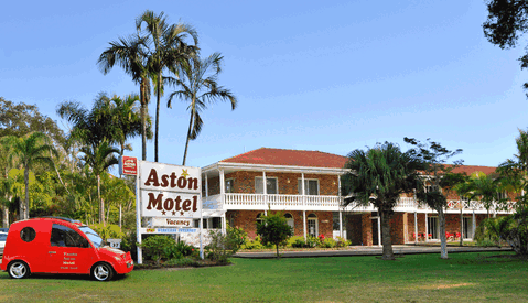 Yamba Aston Motel - Tourism Caloundra 0