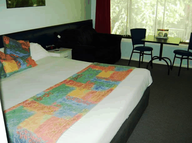 Poinciana Motel - Tourism Caloundra