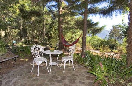 Castle On The Hill Bed And Breakfast - Tourism Caloundra 1