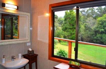 A Waterfall Hideout-Rainforest Cabin For Couples - Tourism Caloundra 1
