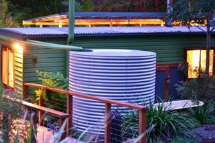 A Waterfall Hideout-Rainforest Cabin For Couples - Tourism Caloundra 4