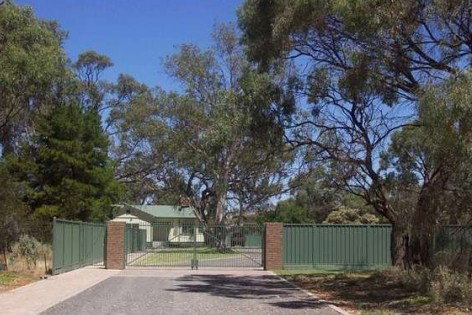 Lock 9 Lodge - Tourism Caloundra 0