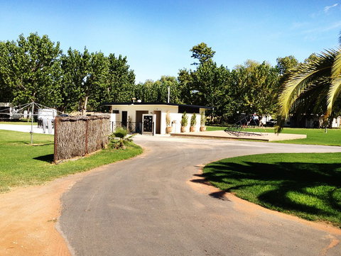 Curlwaa Caravan Park - Tourism Caloundra 2