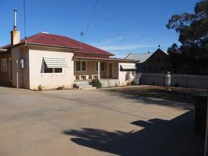 Townhouse Five - Tourism Caloundra 1