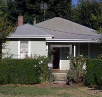 Honeysuckle Cottage Jingellic - Tourism Caloundra