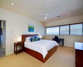 Crows Nest - Nelson Bay - Tourism Caloundra 1