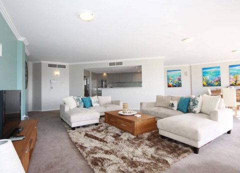 Unit 11 Oasis - Tourism Caloundra 4