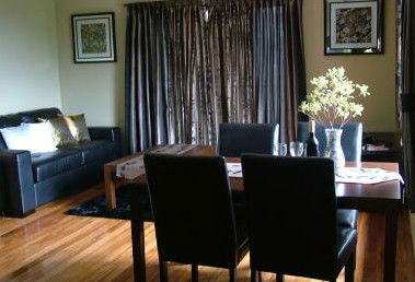 A Sacred Mountain Retreat - Tourism Caloundra 1