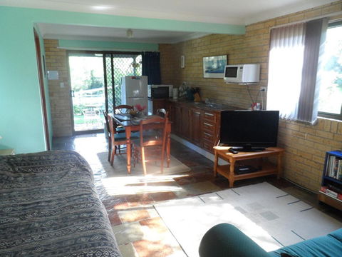 Ocean Dreaming Holiday Accommodation - Tourism Caloundra 3