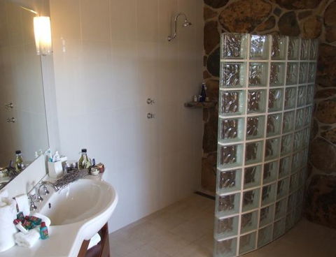 Clarendon Forest Retreat - Tourism Caloundra 0