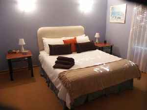 Pine Cottage - Tourism Caloundra 1