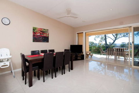 Bellima - Tourism Caloundra 2