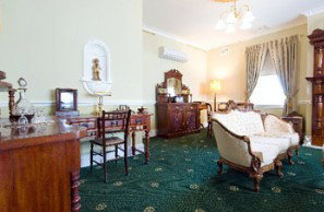 Briardale Bed And Breakfast - Tourism Caloundra 1