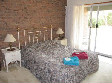 Murray Lodge Holiday Units - Tourism Caloundra 2