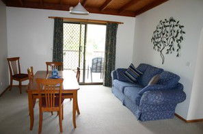 Murray Bank Holiday Units And Yabby Farm - Tourism Caloundra 3