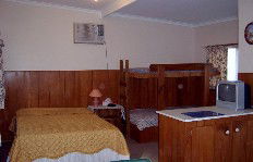 Moulamein Lakeside Caravan Park - Tourism Caloundra 3