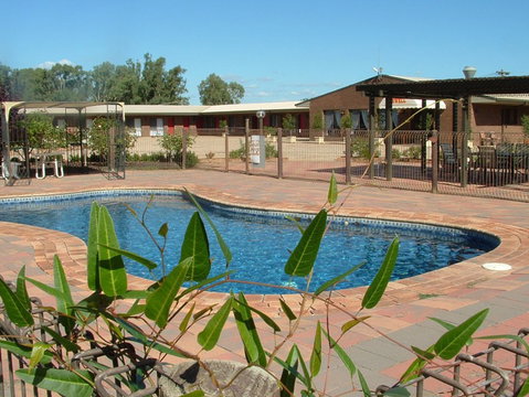 Newell Motor Inn - Tourism Caloundra 5