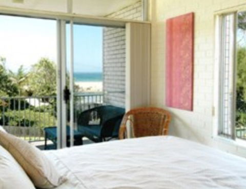 Beachbreak Apartment - Tourism Caloundra 2