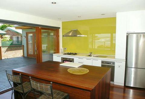 Carmelone Gerroa - Tourism Caloundra 0