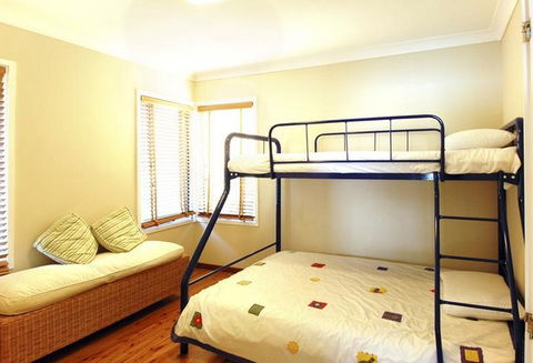 90 Oceans Edge - Tourism Caloundra 3