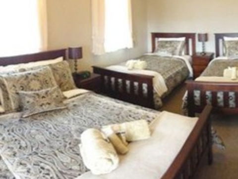 B And B On Bettington - Tourism Caloundra 1