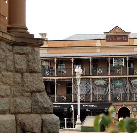 Bathurst Heritage Apartments And Cottages - Tourism Caloundra 5