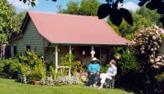A Settlers Cottage - Tourism Caloundra 0