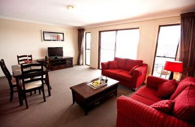 Cattlemans Country Motor Inn - Tourism Caloundra 2