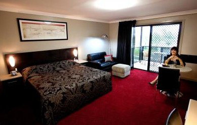 Cattlemans Country Motor Inn - Tourism Caloundra 3