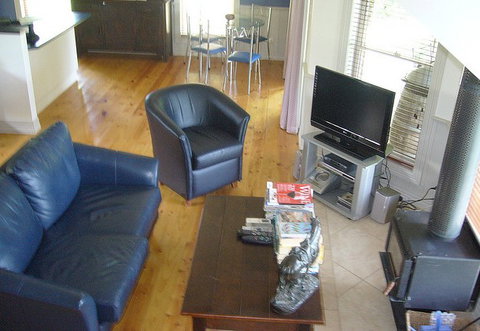 Amazing Country Escapes - Evanslea By The River - Tourism Caloundra 1