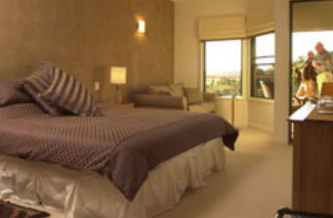 Amazing Country Escapes - Wombadah Guesthouse - Tourism Caloundra 4