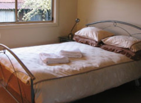 Burns B And B And Yabby Farm - Tourism Caloundra 1