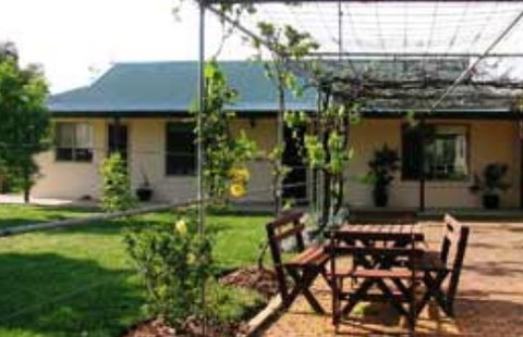 Burns B And B And Yabby Farm - Tourism Caloundra 3