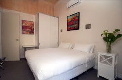 A Colourcity Apartments - Tourism Caloundra 3