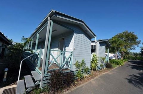 BIG4 Cane Village Holiday Park - Tourism Caloundra 4