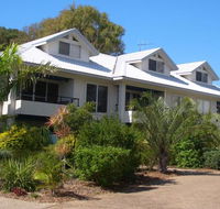 Moore Park Beach Villas on the Beach - Tourism Caloundra