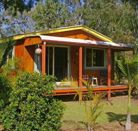 Moore Park Beach Huts - Tourism Caloundra