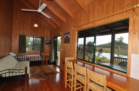 Henderson Park Farm Retreat - Tourism Caloundra 5