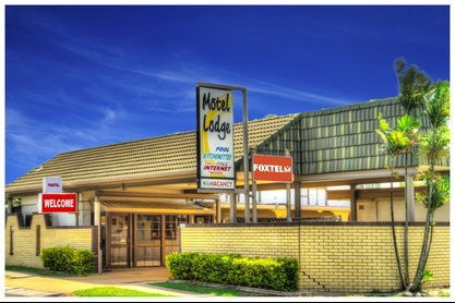 Motel Lodge - Tourism Caloundra 0