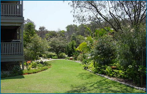Fraser Island Hideaway - Tourism Caloundra 1