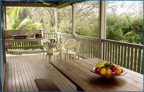 Fraser Island Hideaway - Tourism Caloundra 3