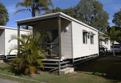 Windmill Caravan Park - Tourism Caloundra 4