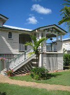 Eco Queenslander Holiday Home And B&B - Tourism Caloundra 1