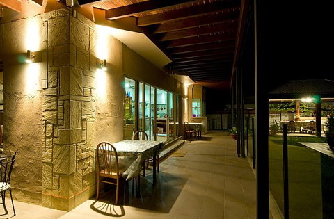 Villa Cavour Bed And Breakfast - Tourism Caloundra 2