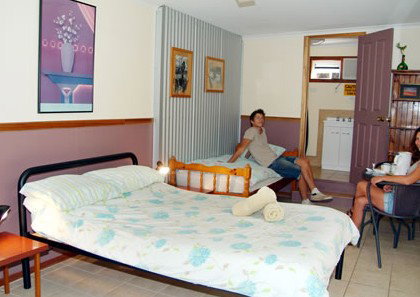 Woolshed Backpackers - Tourism Caloundra 3