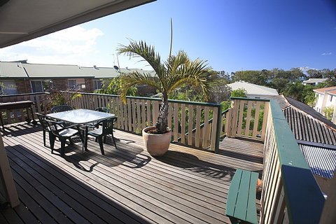 The Friendly Hostel - Tourism Caloundra 1