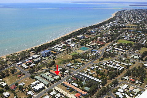The Friendly Hostel - Tourism Caloundra 3
