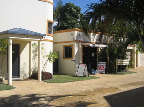 The Grange Resort Hervey Bay - Tourism Caloundra 3